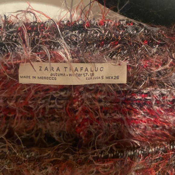 Zara rainbow sweater - Picture 3 of 3